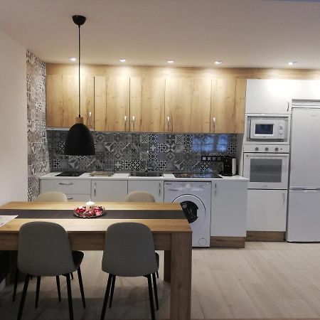 Apartament Apartamento Cinema Oviedo Zewnętrze zdjęcie